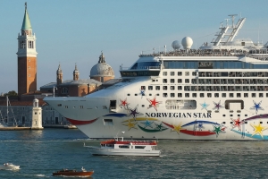 Sustainable Travel in Venice thumbnail